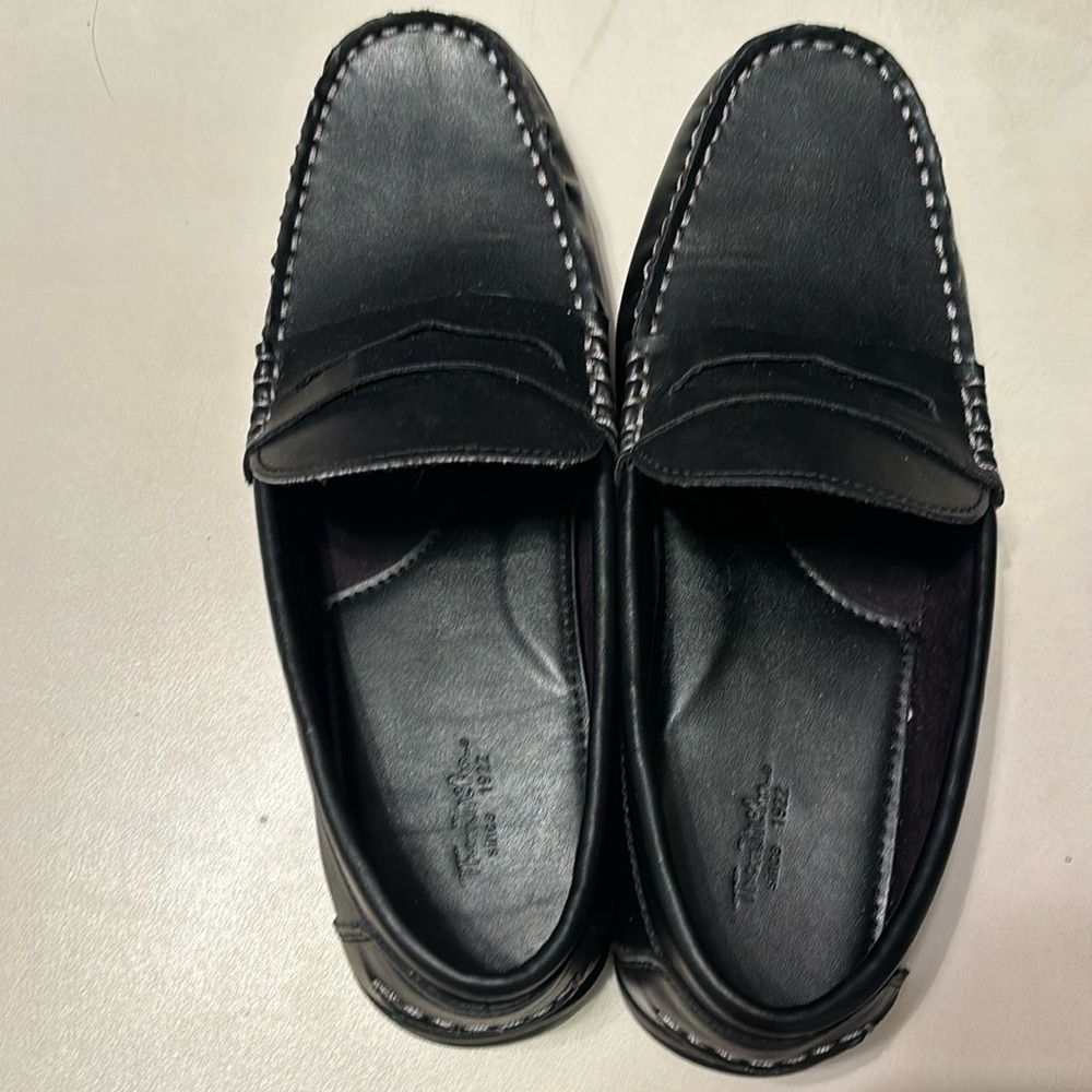Tom McAn men’s leather loafers
